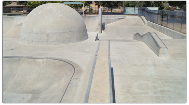 Longboarding The Exciting Vert At Mosqueda BMX Bike Park - The Lost ...