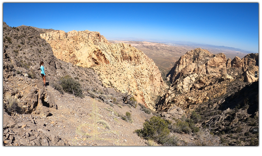 hiking little zion trail near las vegas